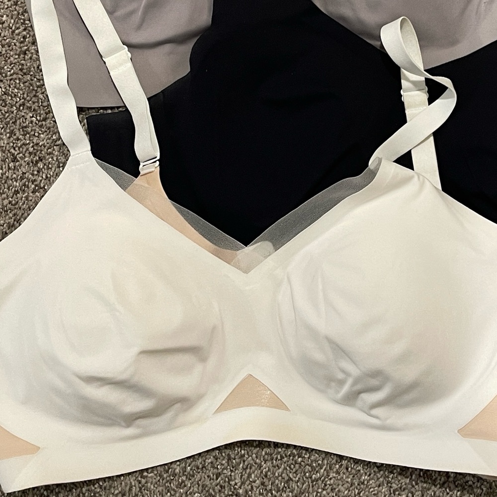 RESERVED - Cream Honeylove bra